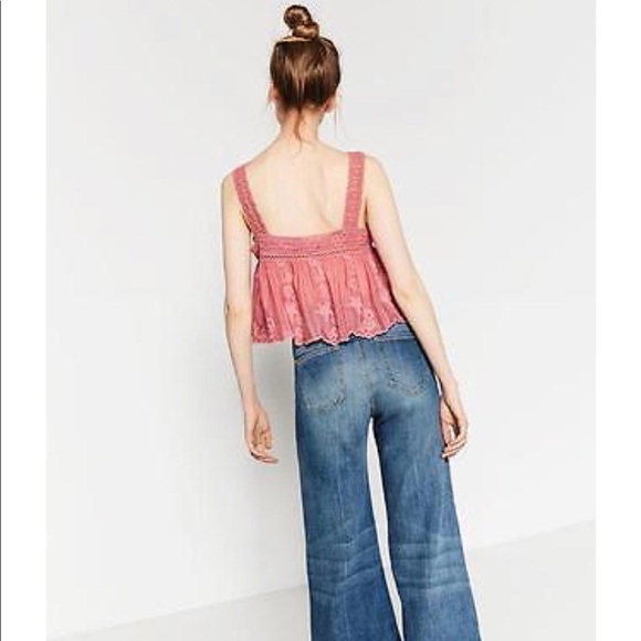 NWT Zara Pink Flowing Embroidered Floral Crop Top - Picture 3 of 8
